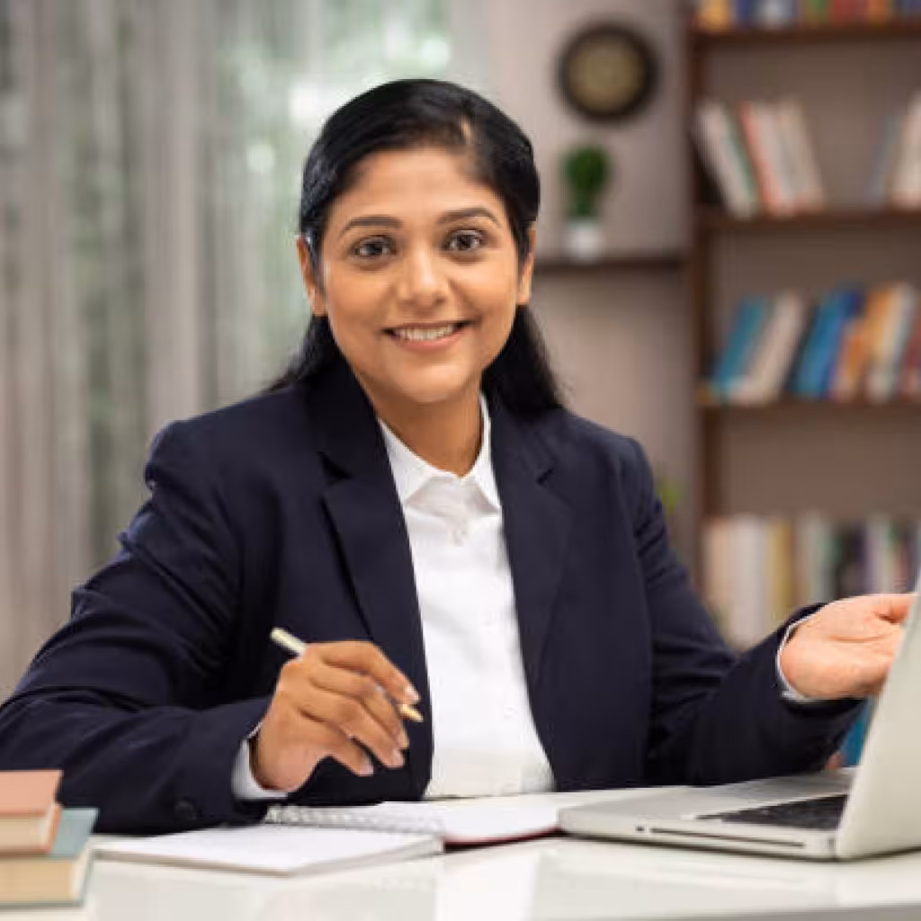 Adv. Sunita Kapoor